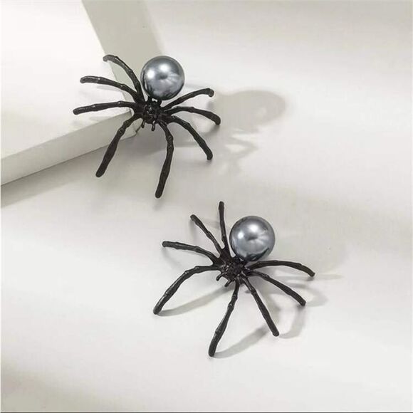 Goth Spider Faux Gray Pearl Earrings, Black, Long legs, Creepy, Spooky, - Picture 2 of 3